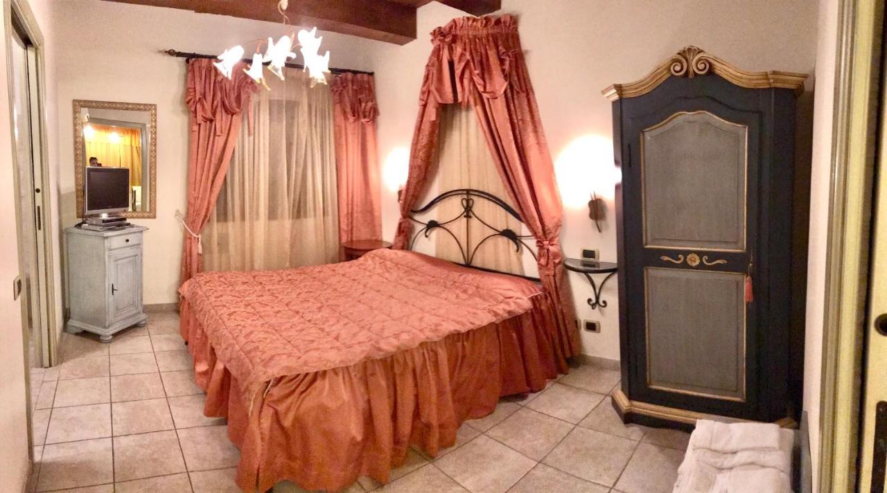 Agriturismo Il Casale Morrovalle Exterior foto